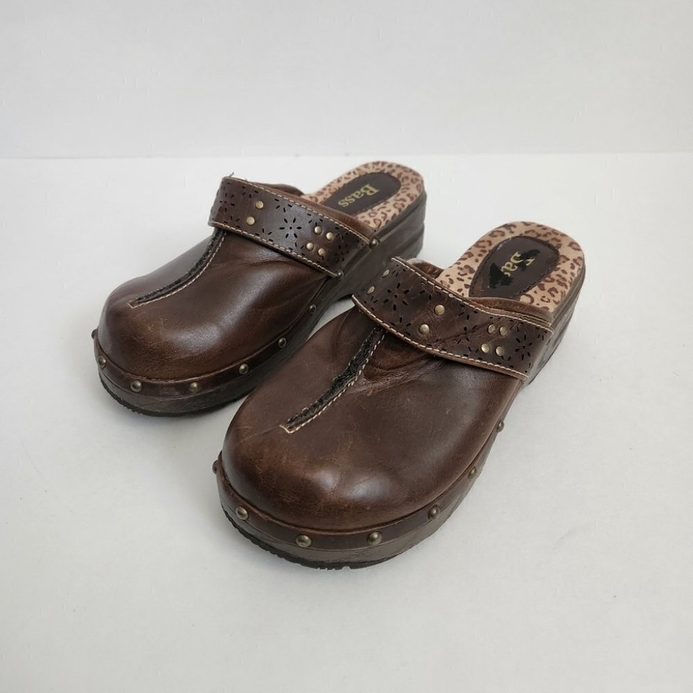 BASS | leather clogs brown kids sz 2